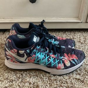 Nike Air Zoom Pegasus 32 floral - women’s